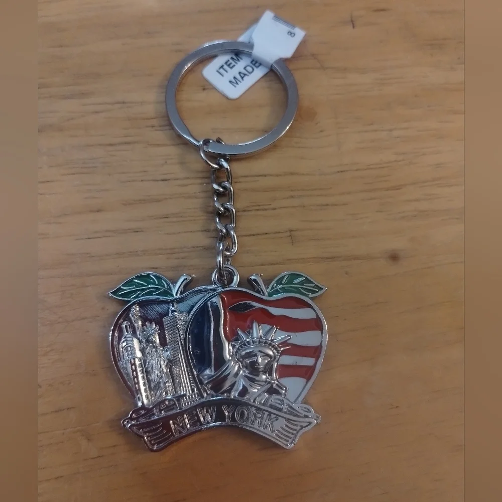 New New York Big Apple Keychain